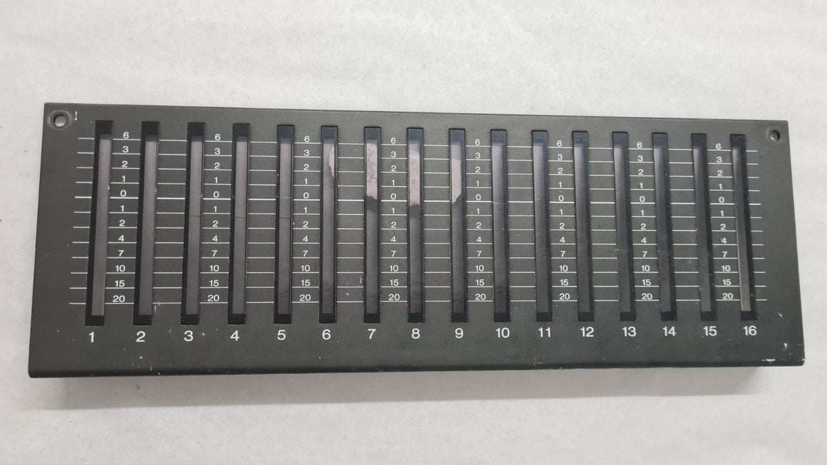 Fostex B16 LED front panel