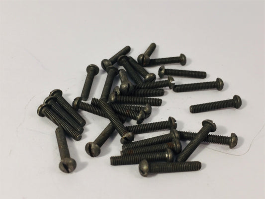 8BA x 1/2 inch round slotted head steel black pack of 20