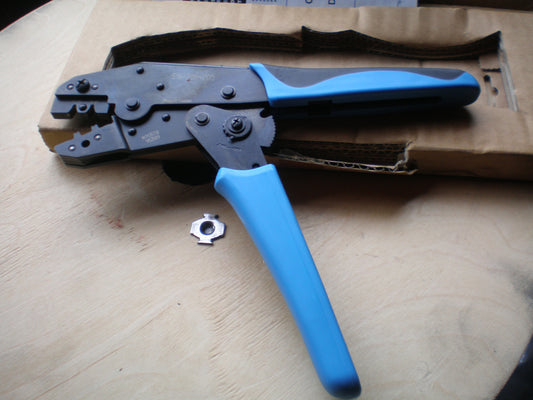 EDAC crimp tool 516-280-200 (516-280-201)